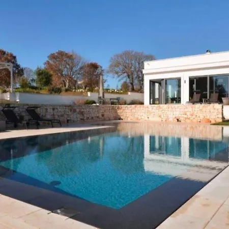 Apartmán Perla Nera Con Piscina Sfioro *