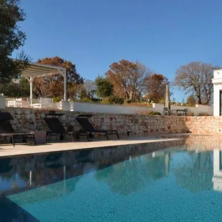 Perla Nera Con Piscina Sfioro * Ostuni